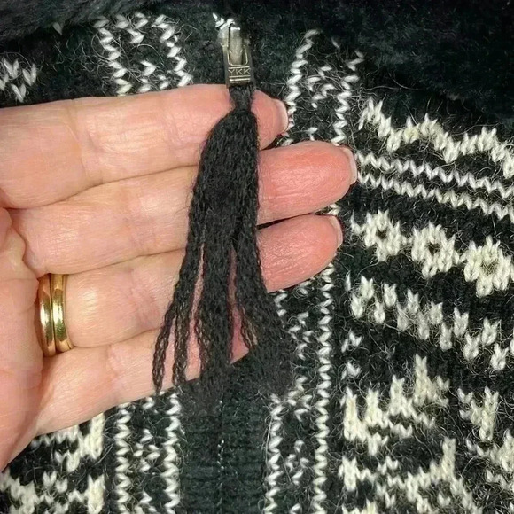 Jones New York Womens Cardigan Black/Cream L Y2K Vintage Fair Isle Zip Front EUC - Picture 4 of 15